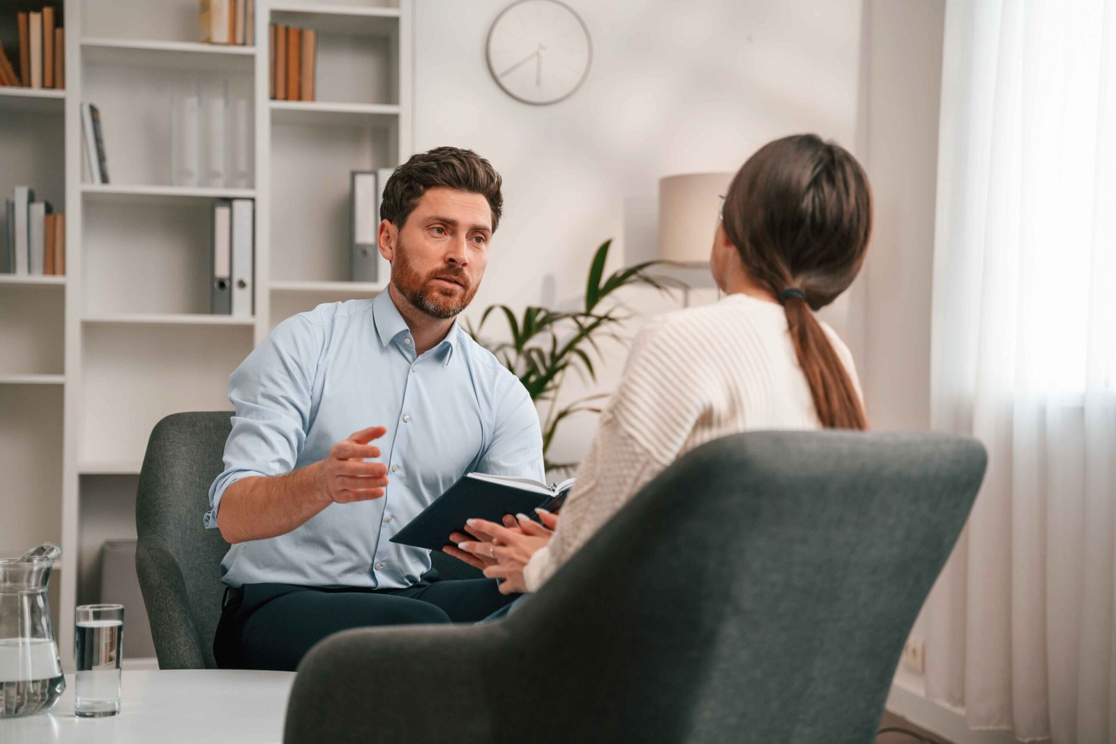 session-with-psychologist-in-the-cabinet-2025-03-18-20-51-14-utc_11zon